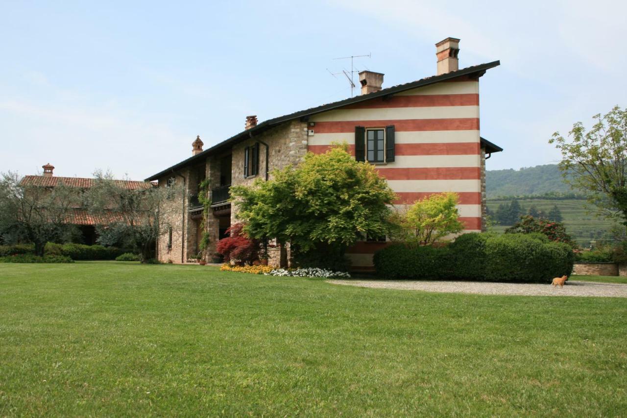 B&B Il Dosso Corte Franca Εξωτερικό φωτογραφία